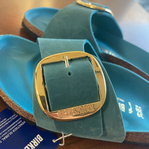 Madrid big buckle birkenstock sandals in biscay bay - Picture 6 of 10